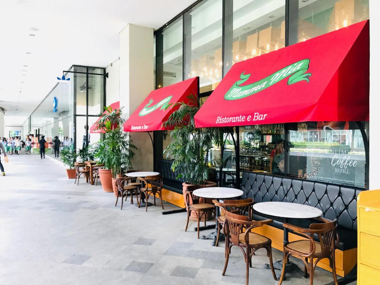 One Uptown Residence Bgc Pateros Exteriör bild