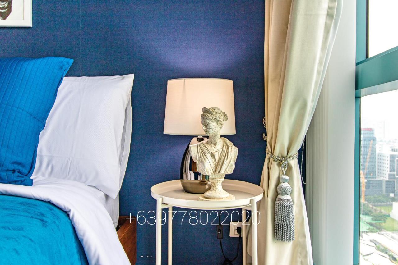 One Uptown Residence Bgc Pateros Exteriör bild